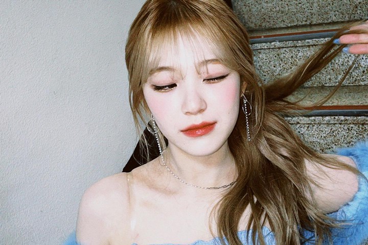 Nge-<i>wink</i>  dengan Slay