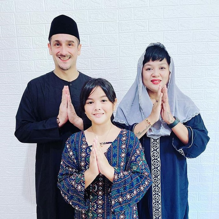 Potret Hangat Rayakan Lebaran