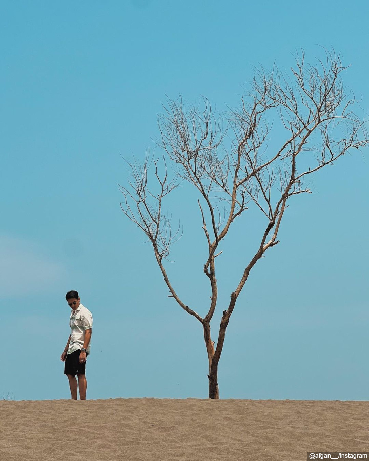 Momen di Gumuk Pasir