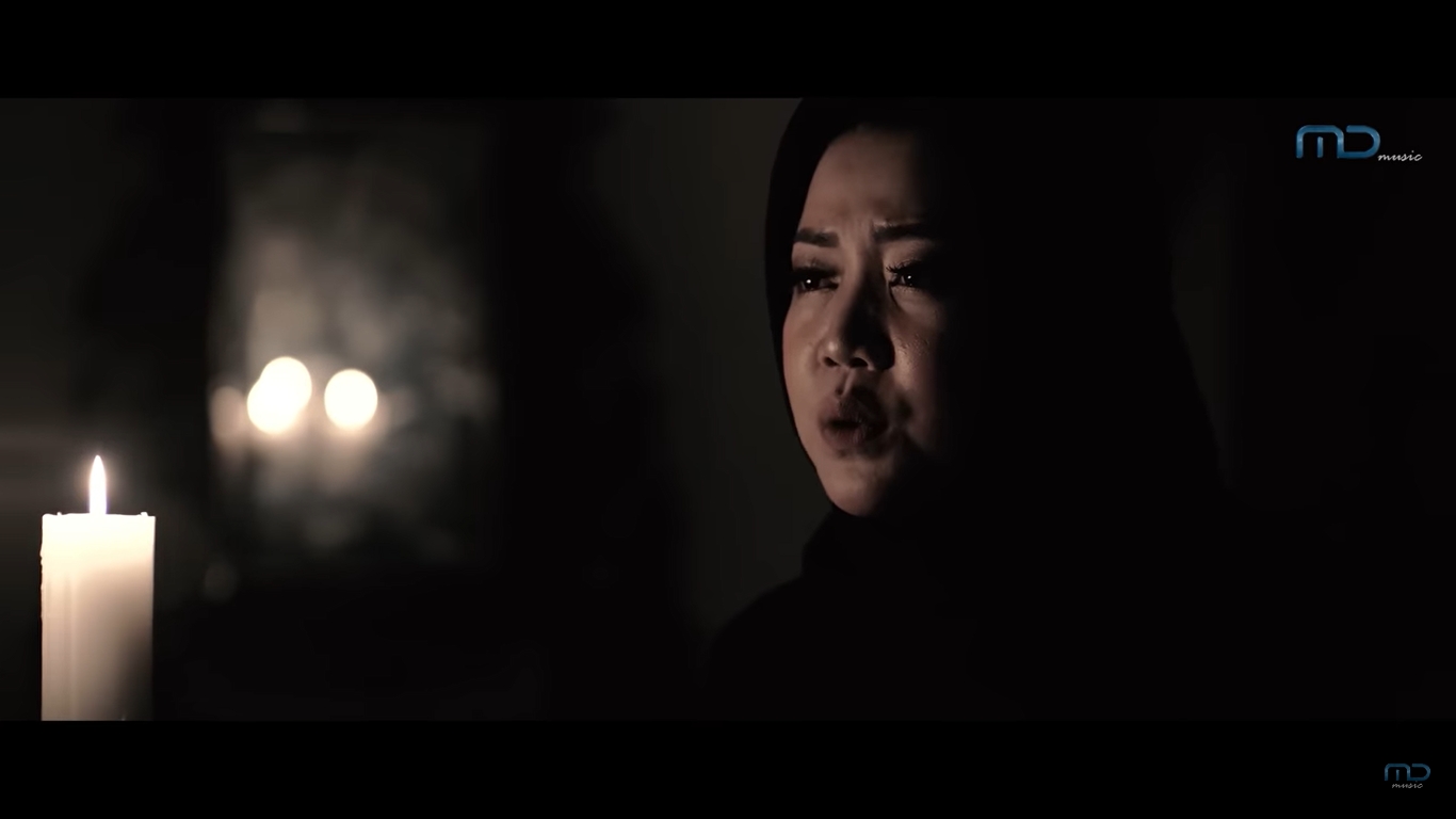 Risa Saraswati Rilis MV dari Lagu \'Ivanna\', Sukses Bikin Merinding?