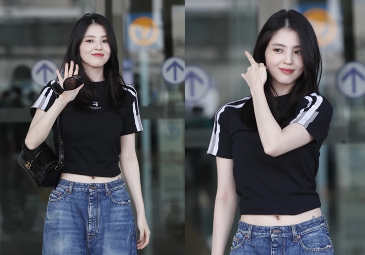 Han So Hee Umbar Pinggang di Bandara, Tato Ngintip Curi Perhatian