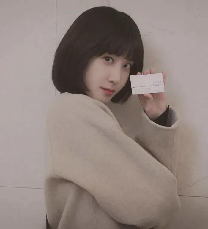 Nomor Ponsel Park Eun Bin di \'Extraordinary Attorney Woo\' Ternyata Ada Hubungannya dengan Paus