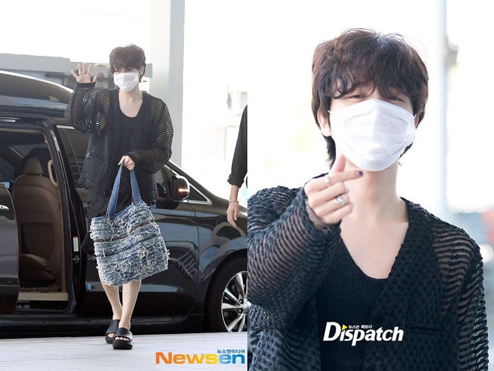 J-Hope BTS Modis Banget Berangkat ke AS, Aksi Rapatkan Masker Tuai Sorotan 1