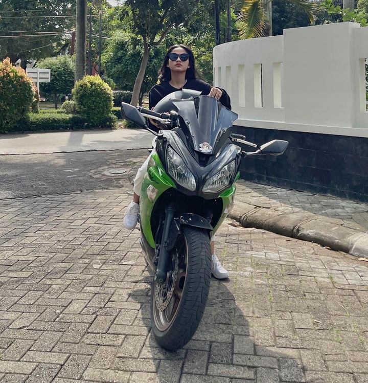 Kece Naik Motor Sport
