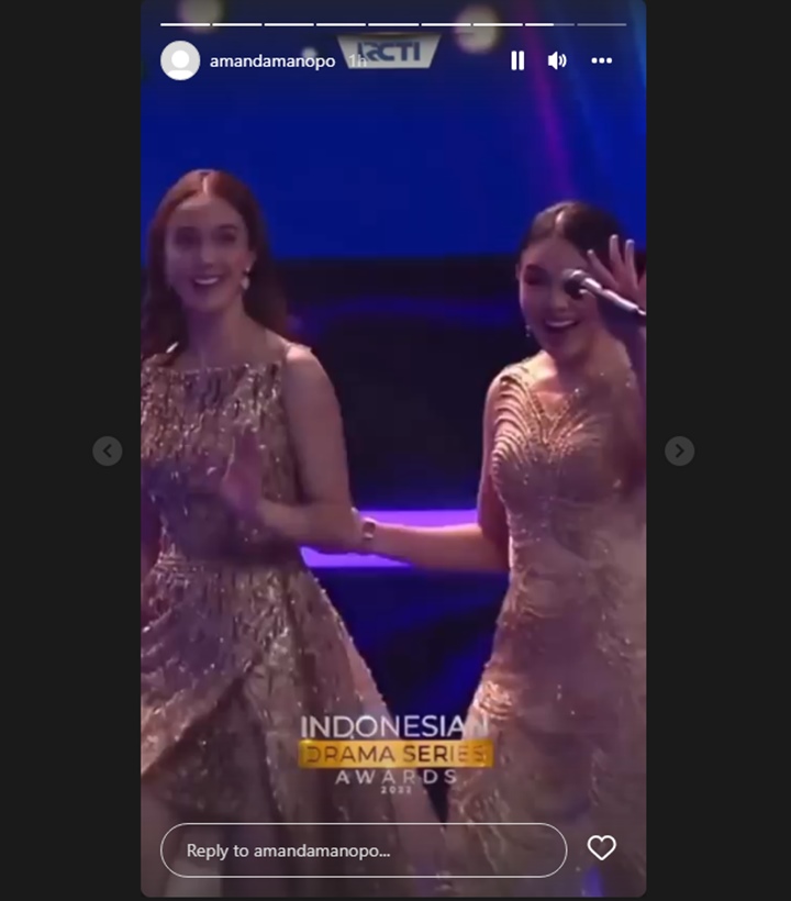 Terungkap Reaksi Amanda Manopo Usai Momen Nyaris Jatuh di Atas Panggung Viral