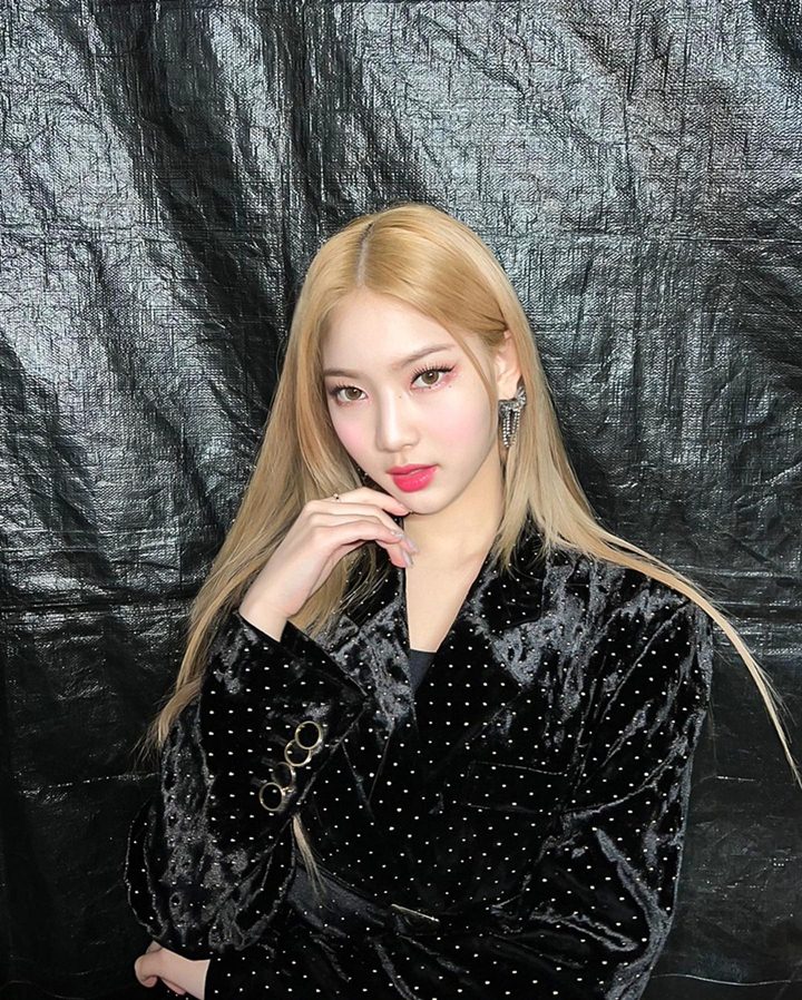 Bikin Pangling Dengan Rambut Pirang