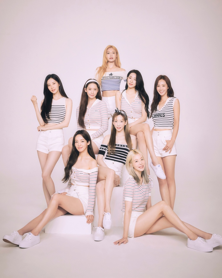 SNSD Berikan Tribute untuk Lagu Hits \'Gee\' di Teaser Foto dan Video Comeback \'FOREVER 1\'
