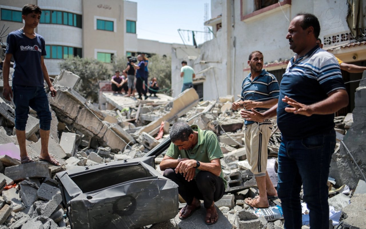  Puluhan Warga Palestina Tewas Dalam Serangan Israel di Jalur Gaza, Termasuk Belasan Anak-anak
