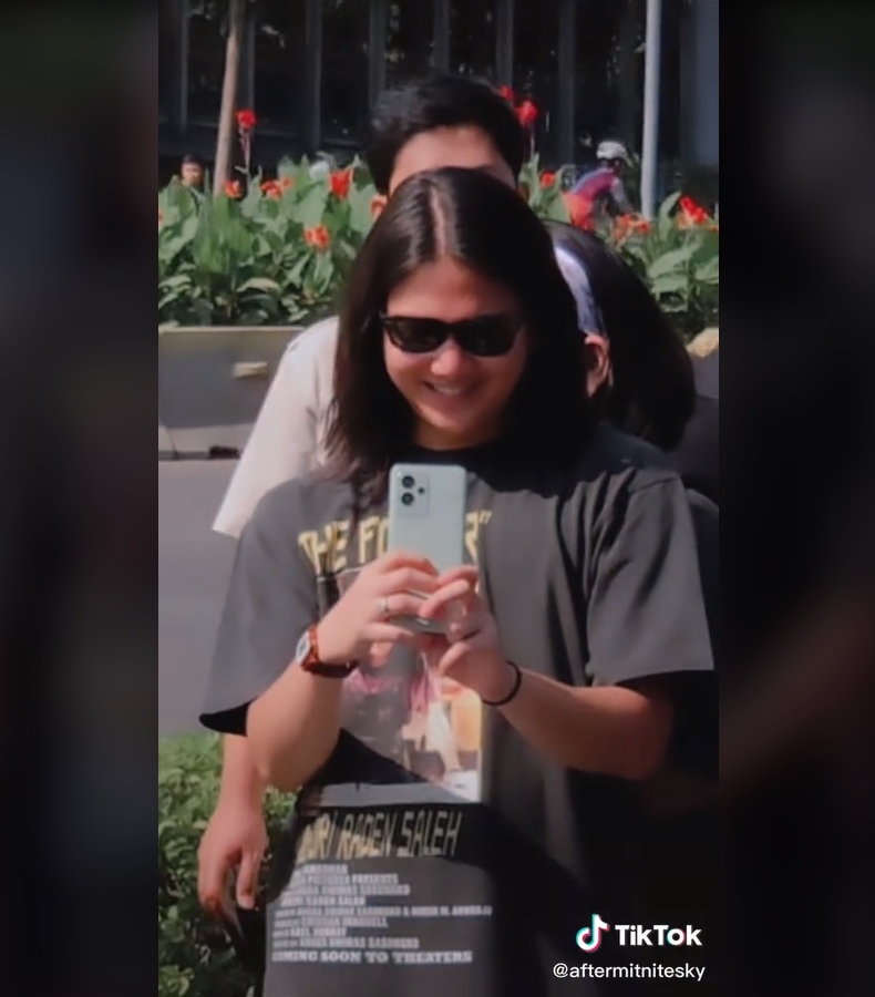 Iqbaal Ramadhan Langsung Salting Digoda Begini Sama Fans, Hal Ini Ikut Disorot