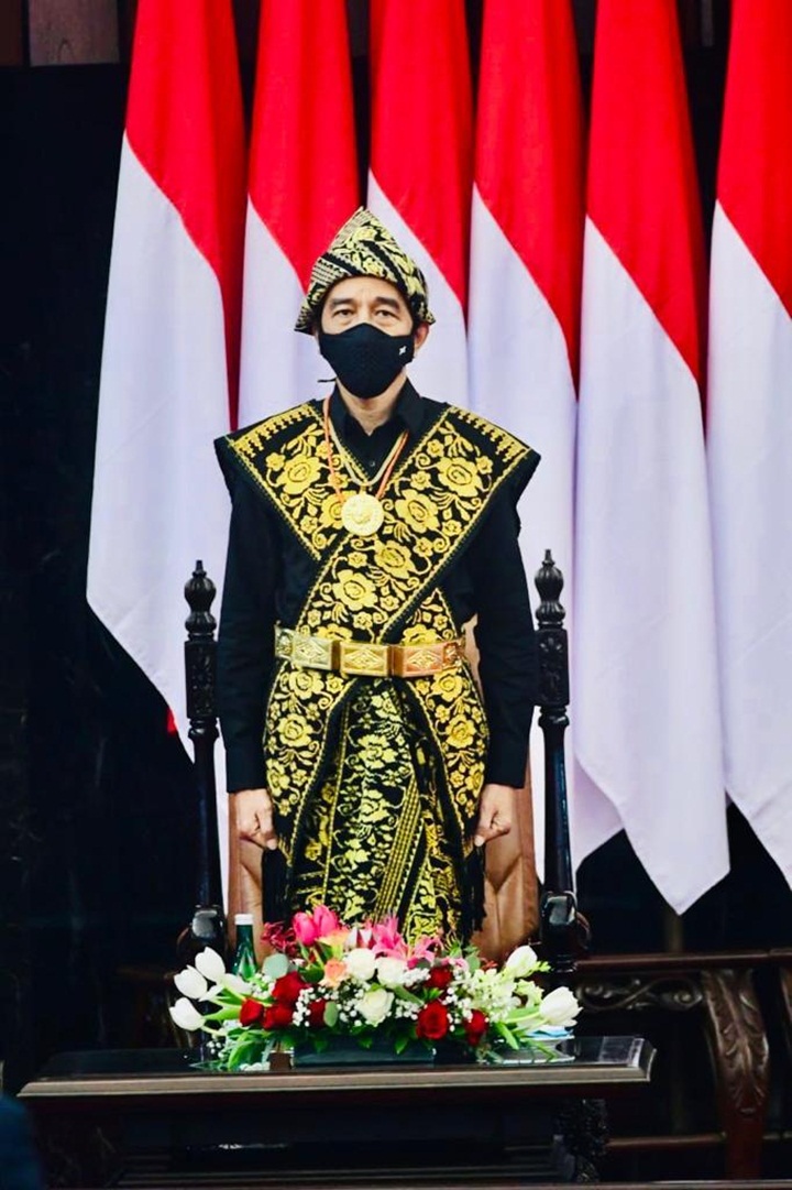 Baju Adat Sabu, NTT