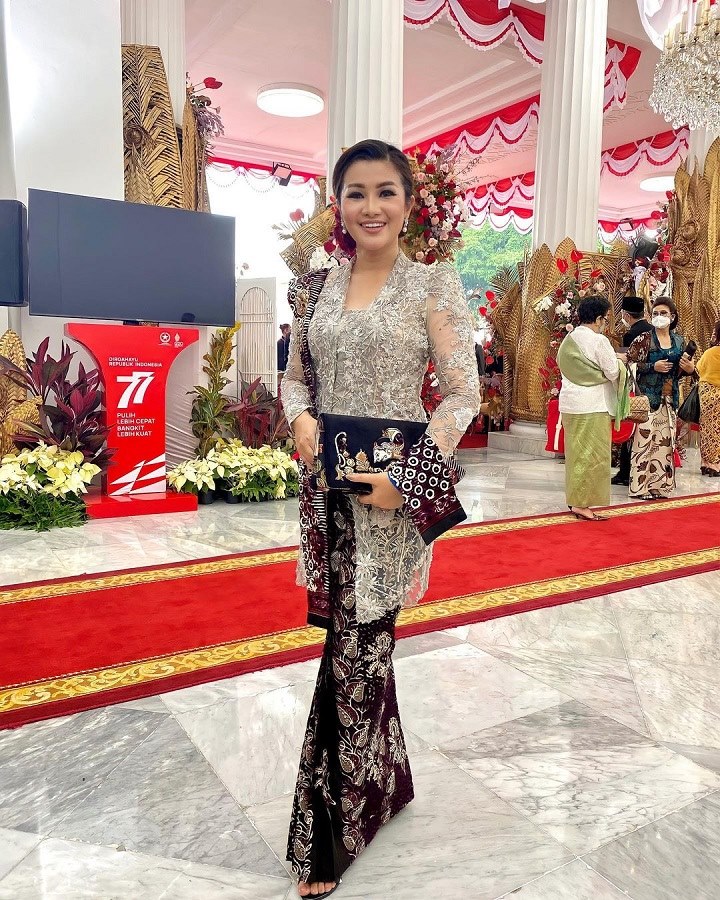 Fitri Carlina