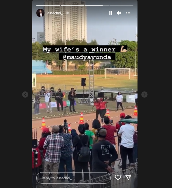 Bagikan Momen Maudy Ayunda Ikut Lomba Bakiak, Jesse Choi Langsung Bereaksi Begini Usai Sang Istri Me