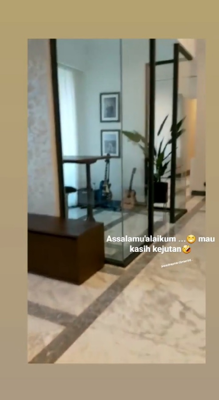 Ruang Kaca Khusus