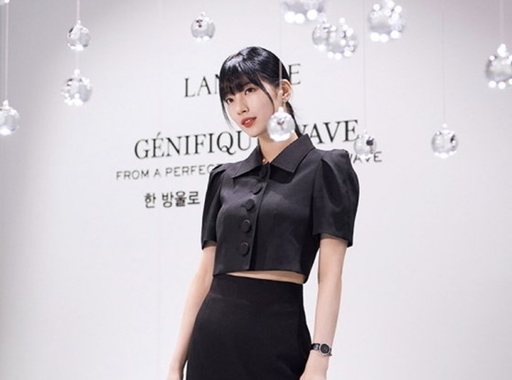 Suzy Dicurigai Bagian dari KWANGYA Usai Pamer Poni Baru di Acara Ini, Secantik Apa?
