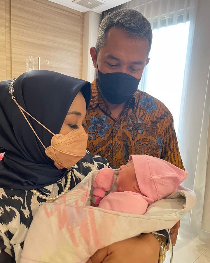Doa dari Oma Untuk Baby Mikaila