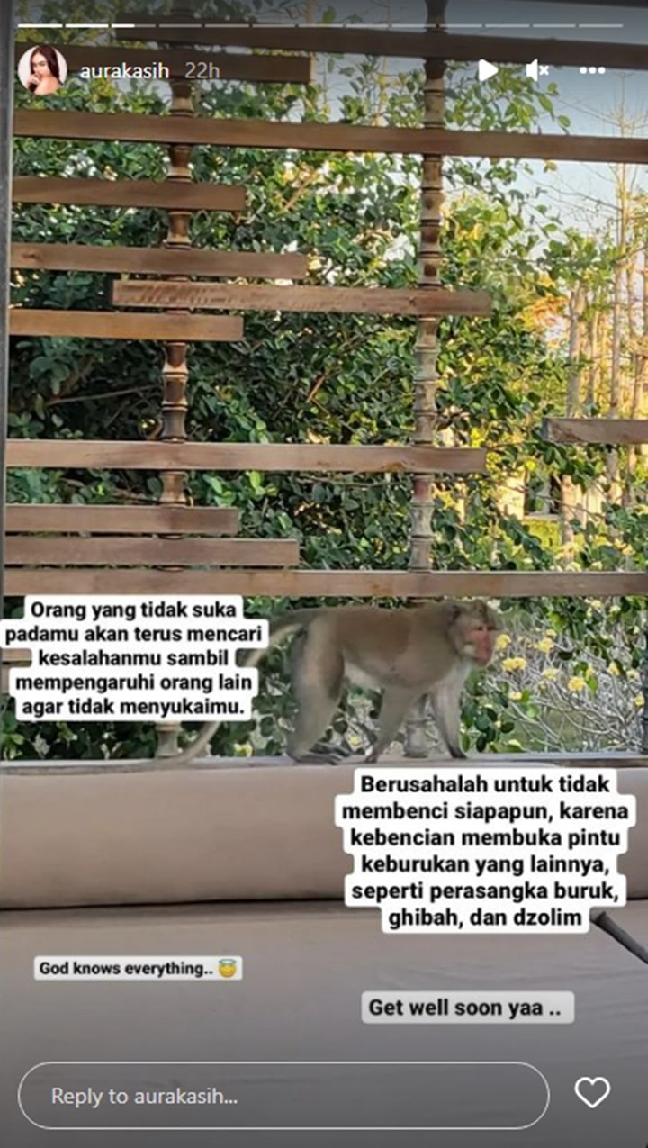 Aura Kasih Mendadak Singgung Sosok Pembenci, Chat dengan Nafa Urbach Bocor