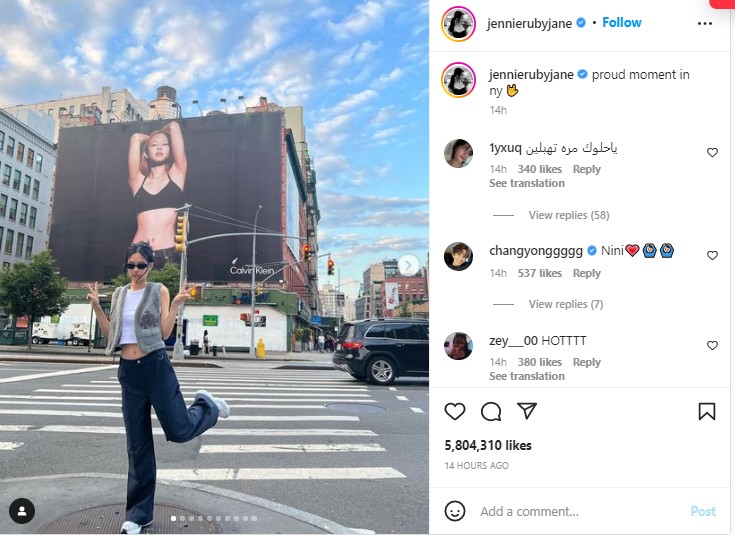 Jennie BLACKPINK Pamer Pose Centil di Depan Iklan Pakaian Dalam Calvin Klein-nya di New York