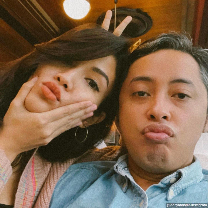 Kompak Pasang Muka Unyu
