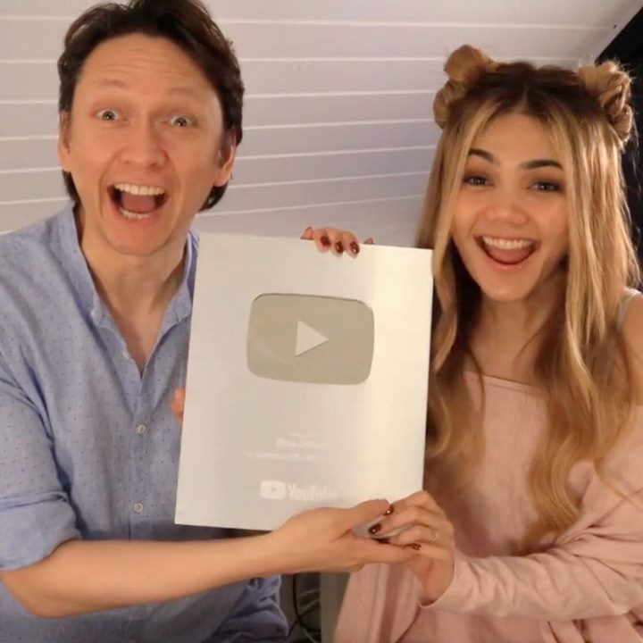 Bahagia Dapat Silver Play Button