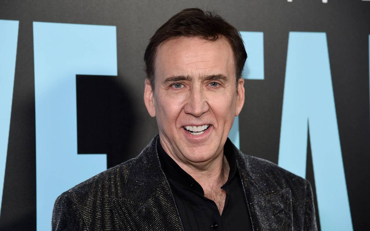 Nicolas Cage Sebut Sangat Ingin Perankan Villain Batman Egghead Karena Alasan Ini