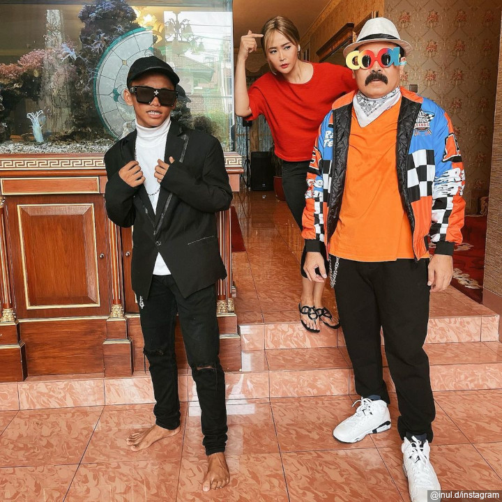 Fashion on Point Ala Anak Citayam Fashion Week