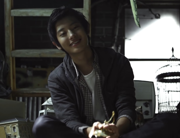Muncul di Video Klip Sebelum Debut
