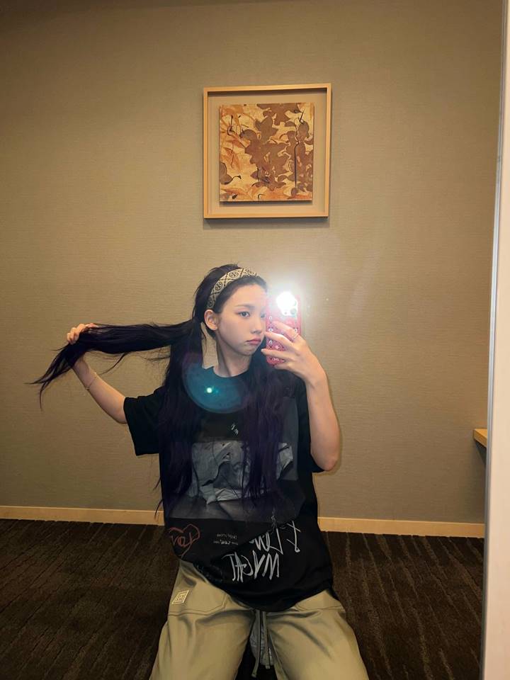 <i>Mirror Selfie</i> Andalan