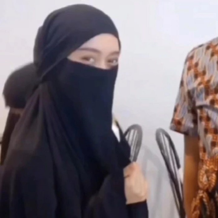 Kembali Tersenyum