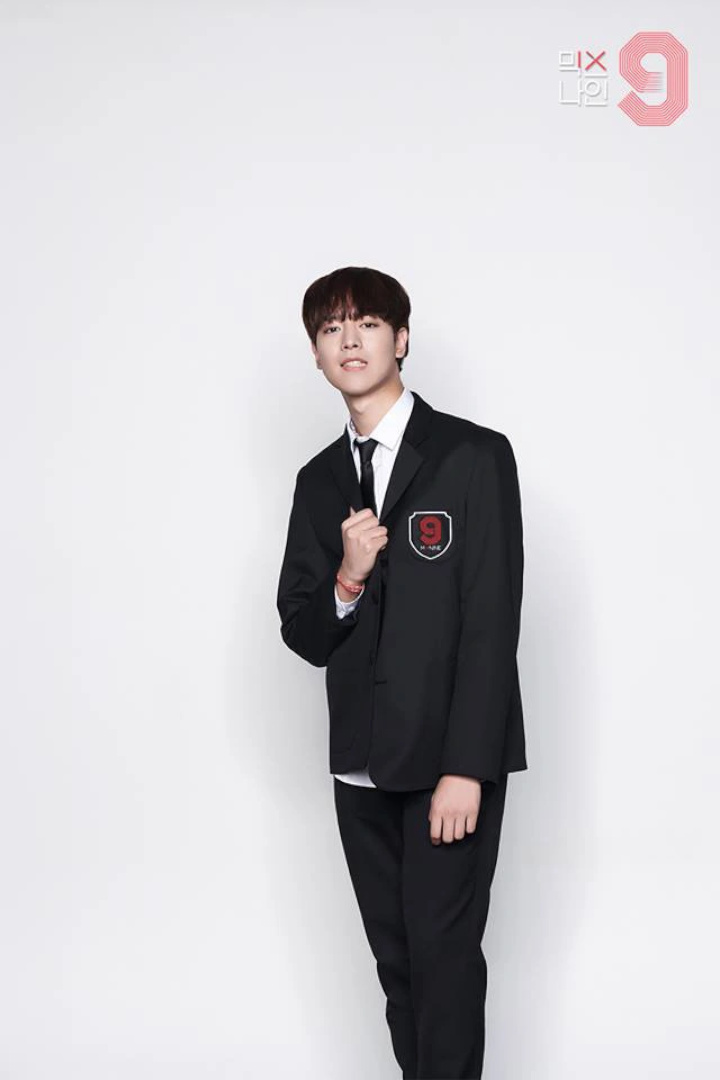 Berpartisipasi di 'Mix Nine'