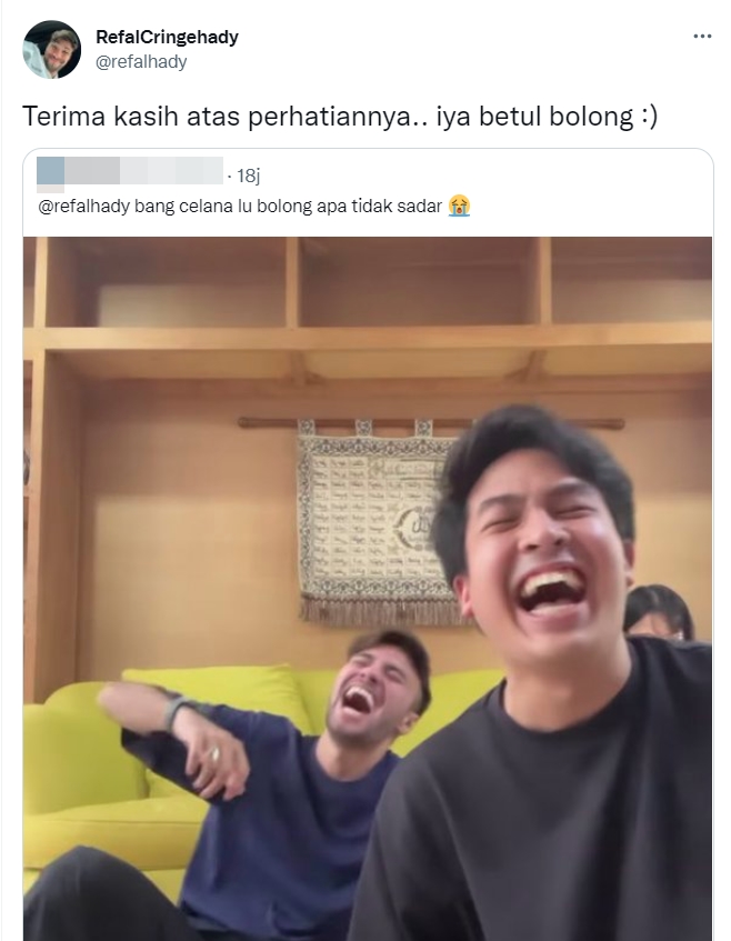 Refal Hady Baru Sadar Pakai Celana Bolong Usai Disinggung Netizen