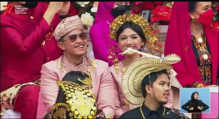 Momen Manis di HUT RI