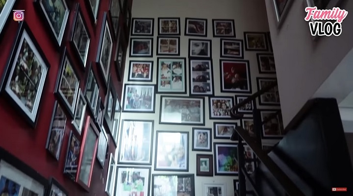 Pajangan Foto di Dinding