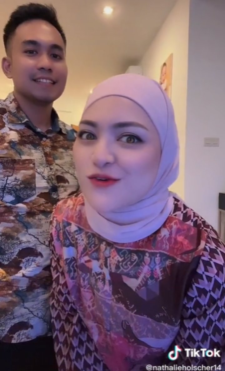 Bagikan Keuwuan di TikTok