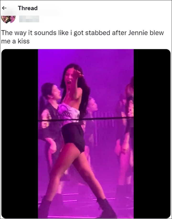 Jennie Beri Ciuman Jauh Bikin Fans Cowok Histeris di Konser BLACKPINK