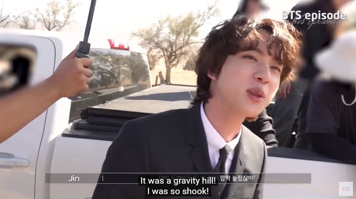 Jin BTS Sambat Terguncang Saat Syuting Naik Sepeda di MV \'The Astronaut\'