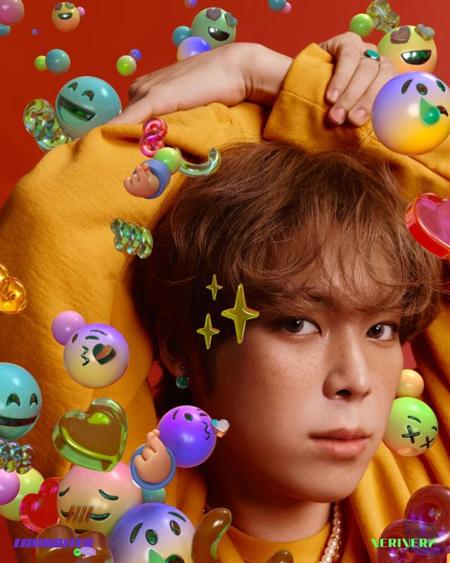 Yeonho VERIVERY pakai makeup freckles di pemotretan