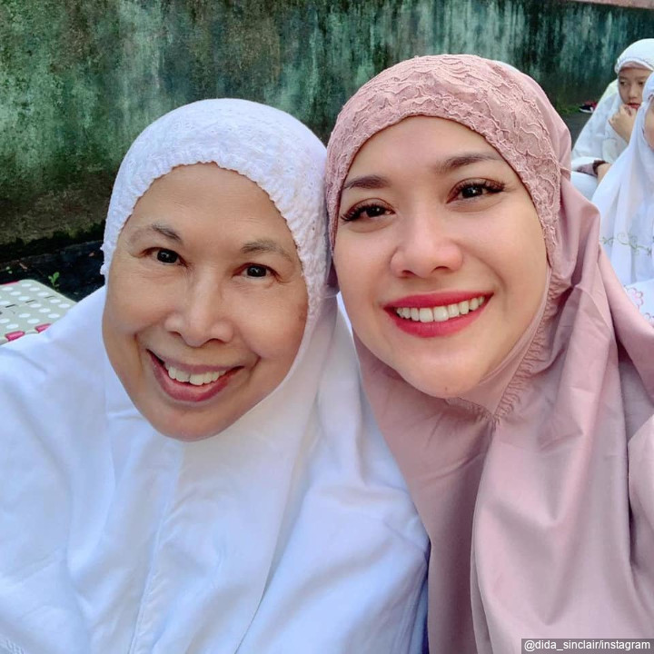 Salat Idulfitri Bareng