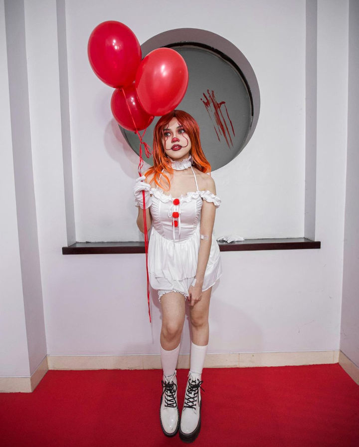 Pennywise Versi Cewek