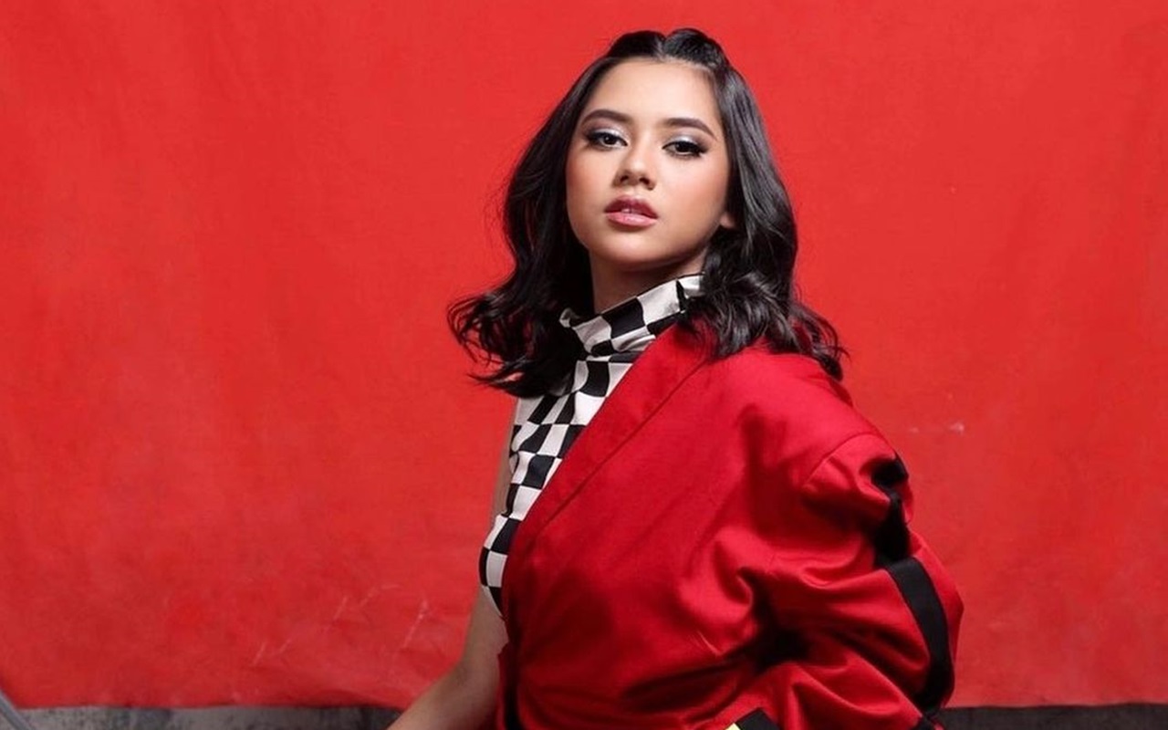 Ziva Magnolya Sukses Bikin Rekan Artis Takjub Meski Cuma Bagikan Secuil Hasil Rekaman