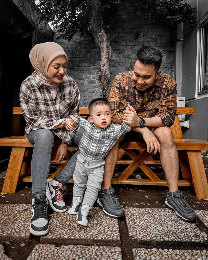 Selalu Digandeng