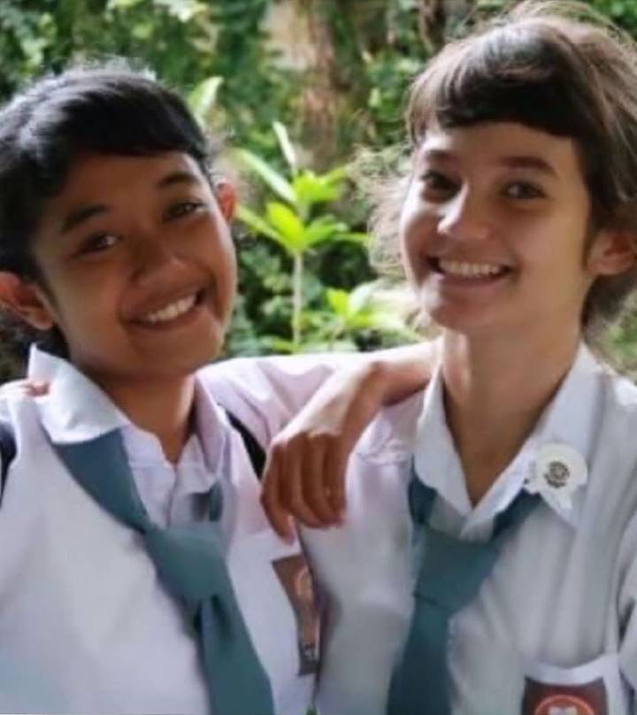 Charming di Usia Remaja