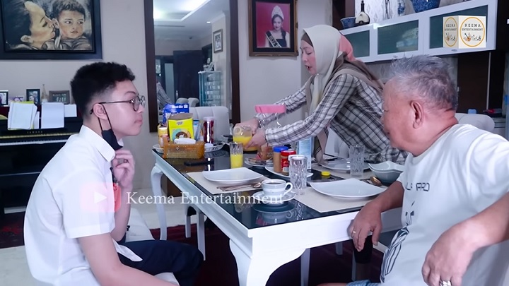 Bahagia Antar Sekolah