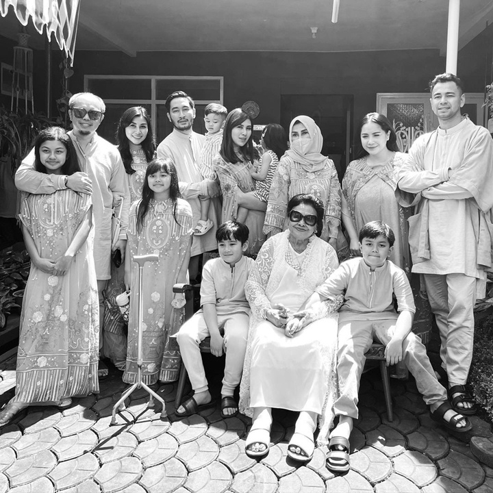Rayakan Lebaran Bareng