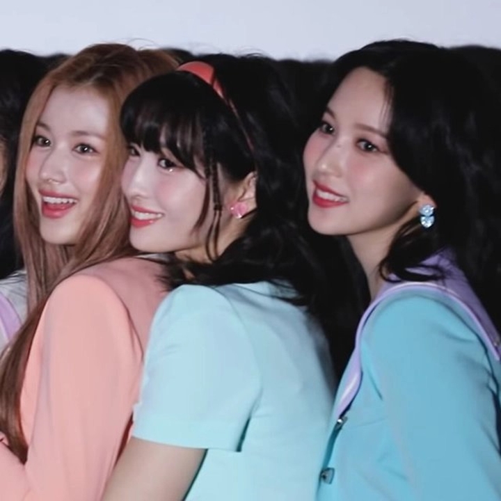 TWICE Diduga Siap Umumkan Subunit 3 Member Jepang, Netizen Bingung Siapa yang Bakal Nyanyi