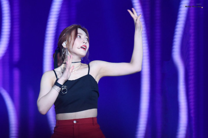 Joy Red Velvet