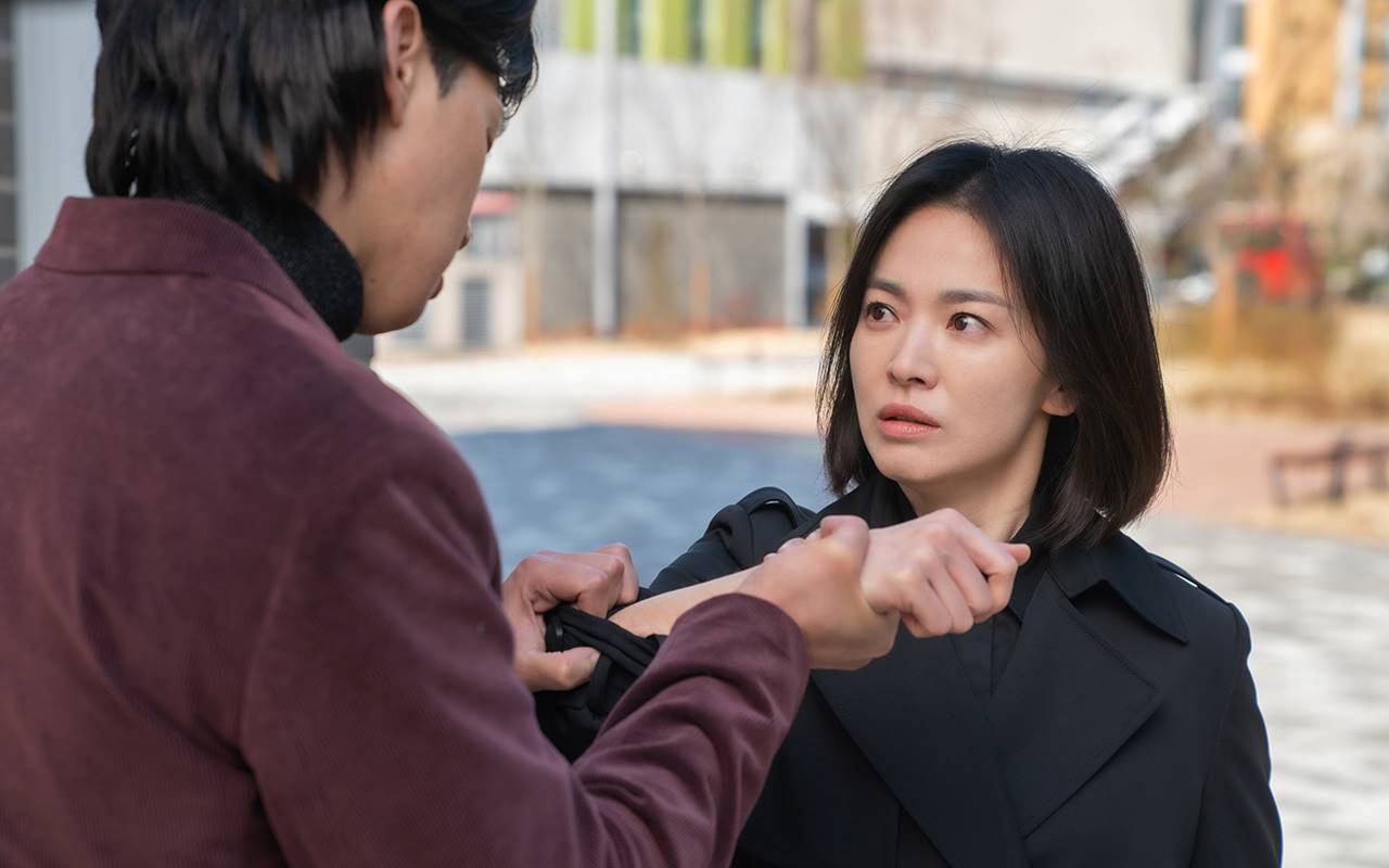 Song Hye Kyo Cs Tampilkan Momen Langka, Video Baru 'The Glory' Tuai Reaksi Eksplosif