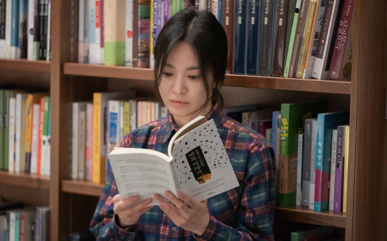 Keluar dari Zona Nyaman, Song Hye Kyo Alami Jatuh Bangun Saat Syuting 'The Glory'