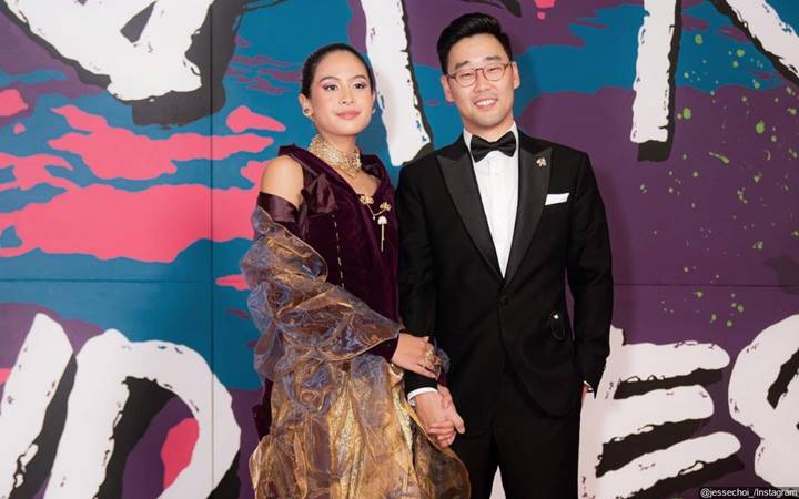 Maudy Ayunda Cantik Manglingi Jadi Bridesmaid