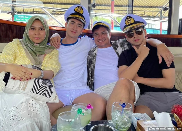 Sikap Hormat Verrell Bramasta ke Ibu Sambung