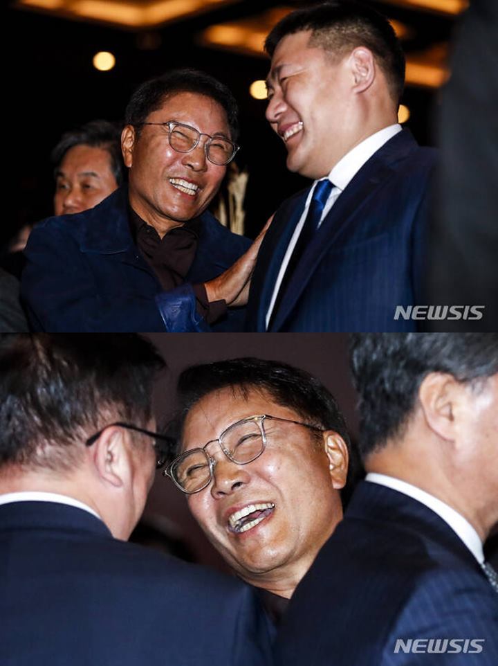 Lee Soo Man Pamer Wajah Full Senyum di Tengah Prahara SM Picu Beragam Reaksi